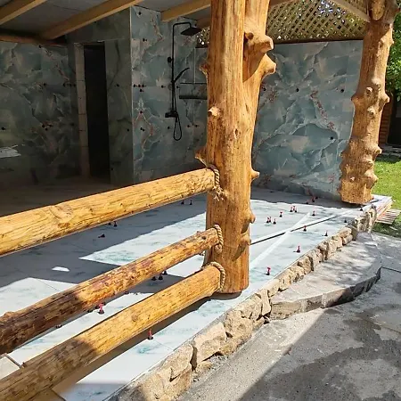 Chalet De Sub Nuc Ocna Sugatag